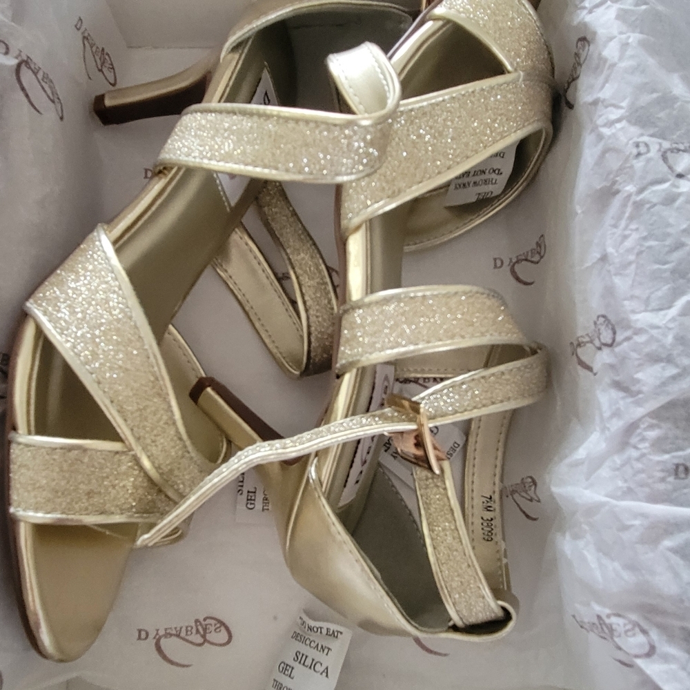 Elegant Gold Glitter Heels